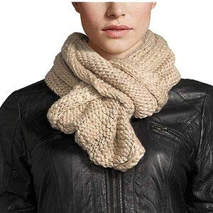 BCBGeneration Infinity Loop Scarf NWT